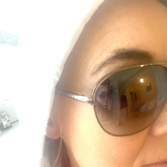 Oroton sunglasses - Picture 5 of 6